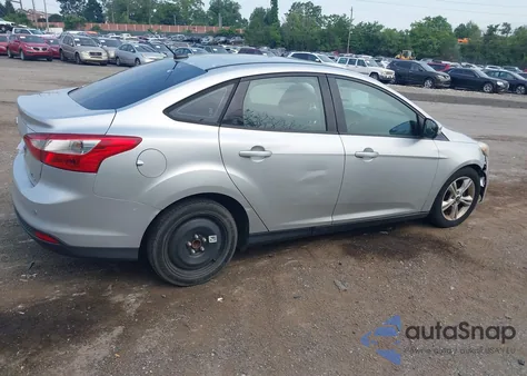 2013 Ford Focus Se z USA, uszkodzony, nr VIN 1FADP3F21DL168277